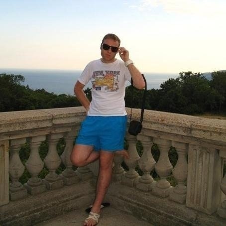 Дмитрий Керимов