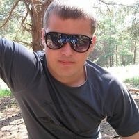 Илья Леонов