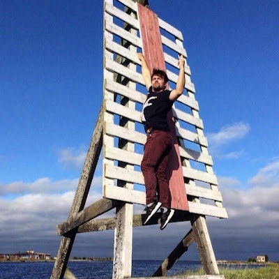 Виталий Николаев