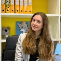 Марина Басова