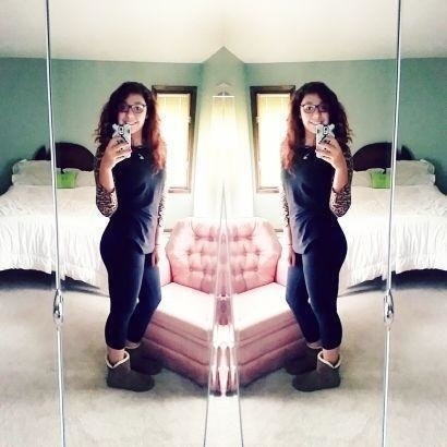 Saman✞ha  Saℓinas