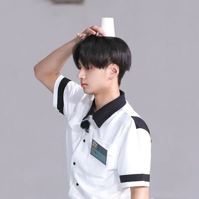 jay | pick me pick me pick me🍀✨