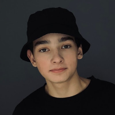 Никита Иванов