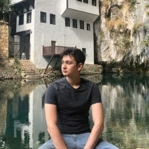 İzzet Emre Demir