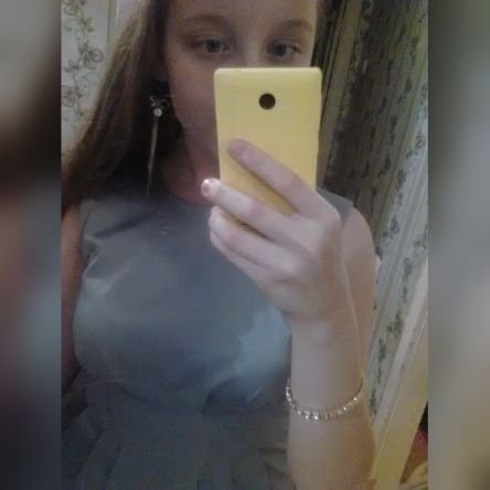 Полина Попова