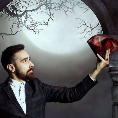 Артём Дубровник