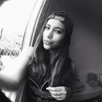 Júlia Camargo Alves