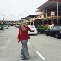 Adila Fadzil