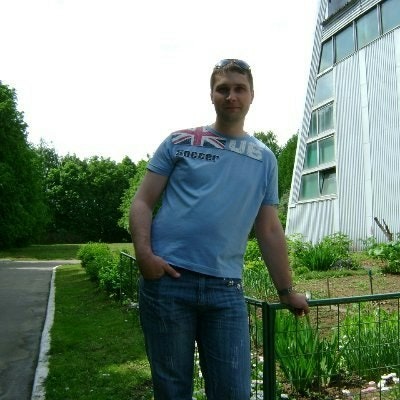 Юрий Петров