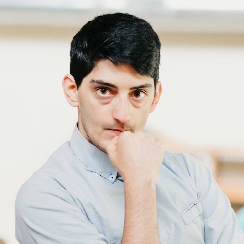 Will ᕙ(⇀‸↼”)ᕗ