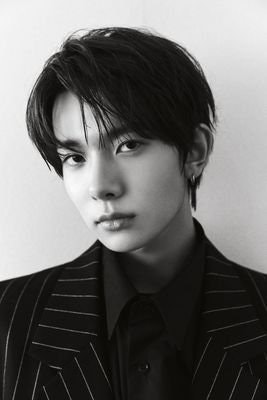 don't retweet my retweets ☘wins☘