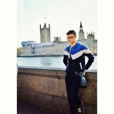 ж ไυιัي αραяιςιο ж