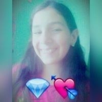 Laura D Bustamante M