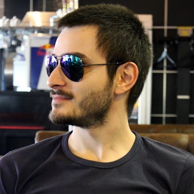 Арам Харазян