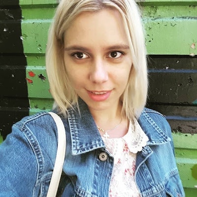 Анна Калашникова