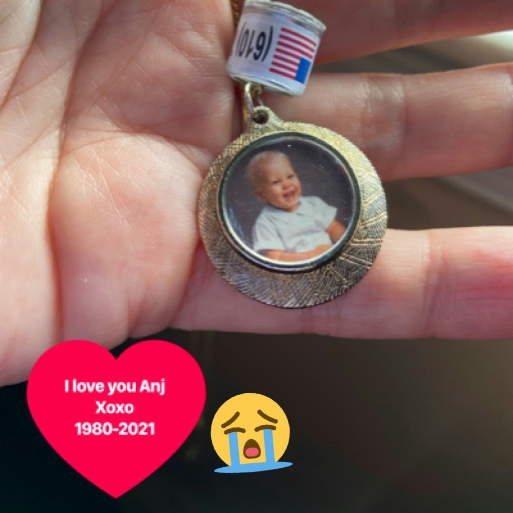 𝓒𝓱𝓲𝓵𝓵𝔃