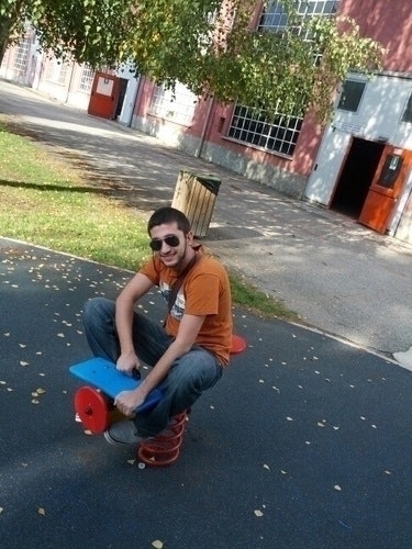 Дилетантот