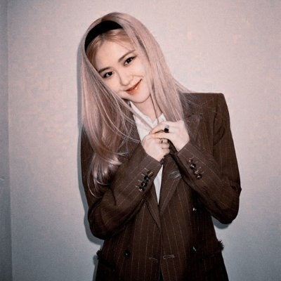 pleasewinforpaymycollage