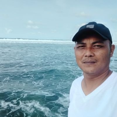 Robertus Dadang ☕ FREETAG 😎