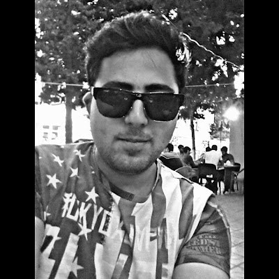 Наби Поладов