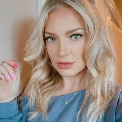 that lost girl ✌︎︎