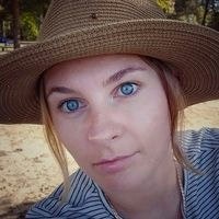 Ксения Плахотнюк