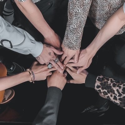 ellie⁷ 💜 JK DAY