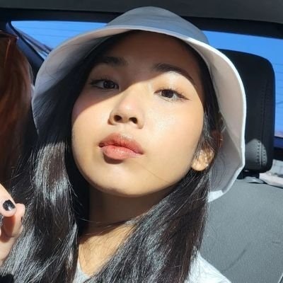 sal • freetag ☄️