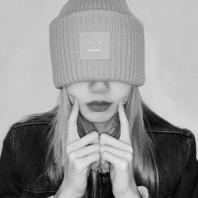 🌷🌙 Spring - FREE TAG