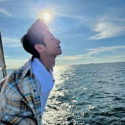 Nama tidak boleh kosong