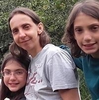 Esther Schorr Raphael