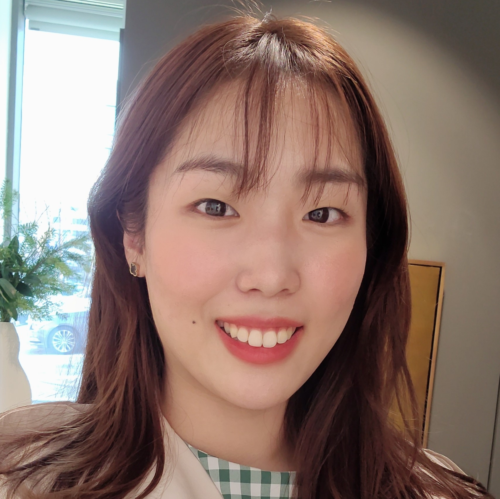 Hyungeun Lee (Victoria)