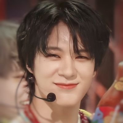 Raa (.◜◡◝) ⚡