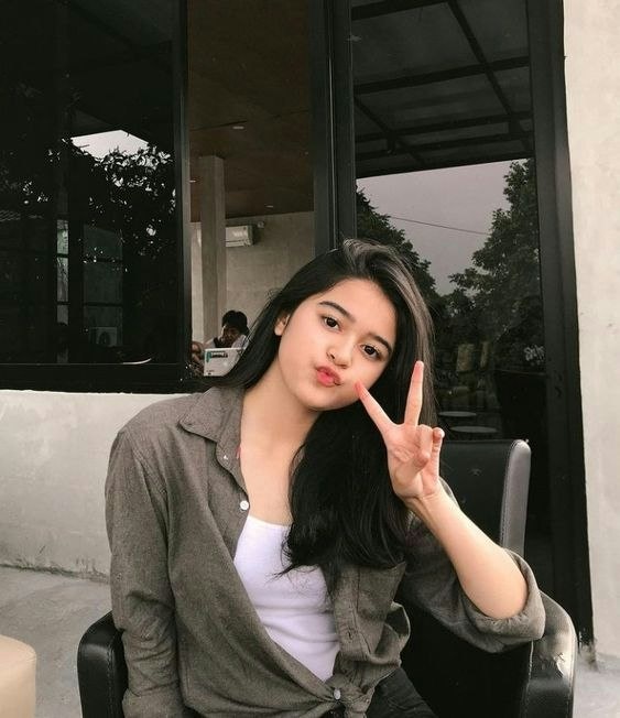 zefanya putri
