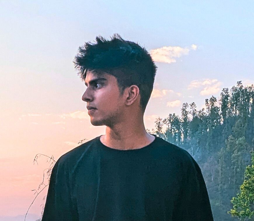 Devang Saklani ⚡