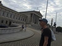 Антон Кияиа