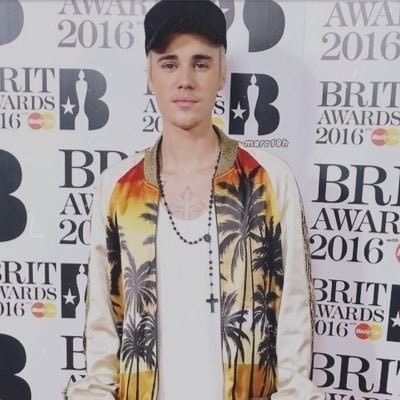 ۵ ebba || met him •