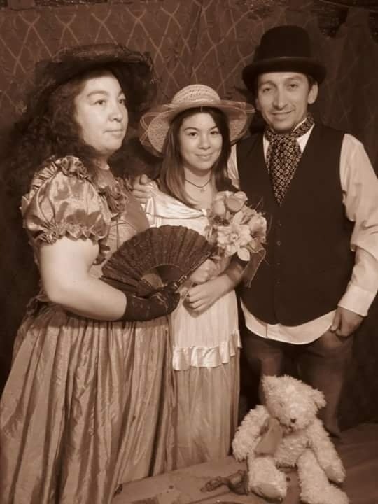 María Elena Peters G