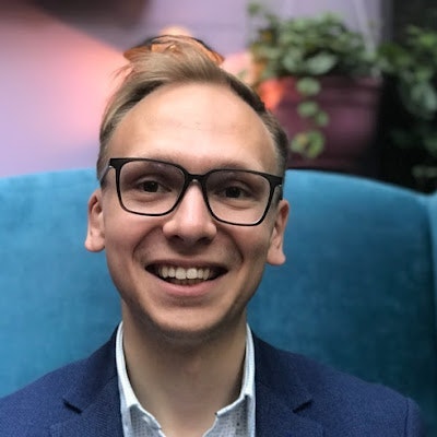 Павел Глухов