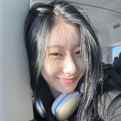 clea 🐈‍⬛ | inactive