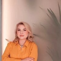 Алена Суворова