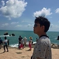 Chalat Likhitphichetkul