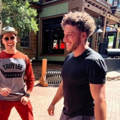 MΔIN CHΔRΔCTER 🏴‍☠️🚢