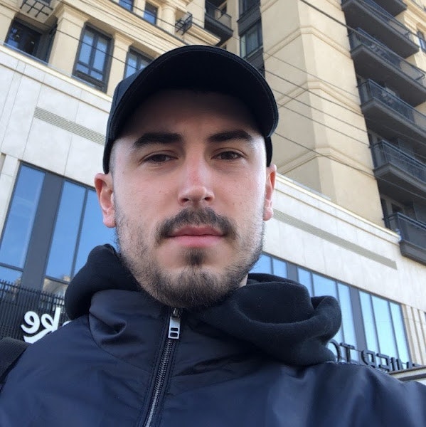 Игорь Леонов