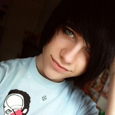 رنگین کمونی عاشق