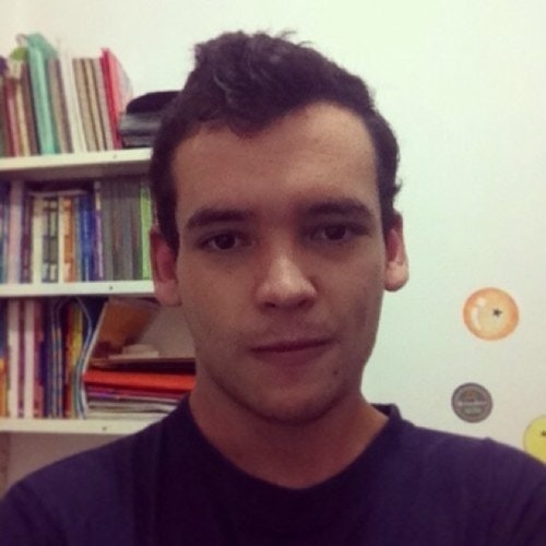 É Gustavo né mãe?