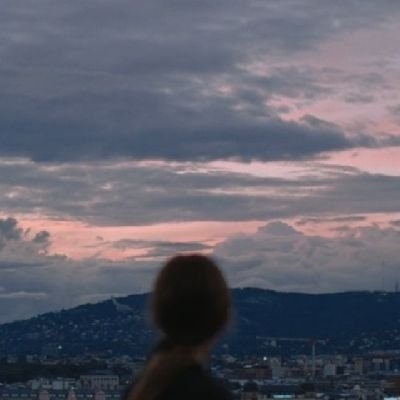 dancer.bnb(💙,🧡) 🛸 🏰 .lens (🌸, 🌿) (📽️, 🌿)