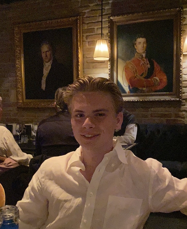 William Luca Falck Neubert