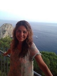 Yasmine Valence Karagah