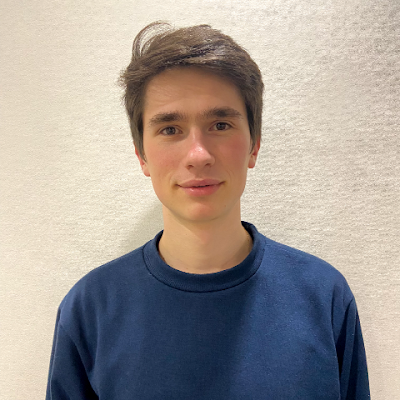 Максим Лагутин